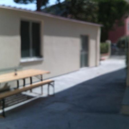 Nina Casa Vacanze Finale Ligure Exterior foto